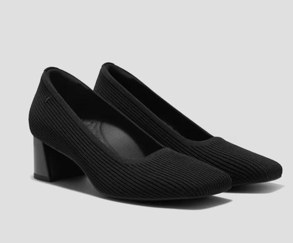 Vivaia Square Toe Margot Black 2.5” Chunky Block Heel Pumps EU Sz 38 US Sz 7-7.5